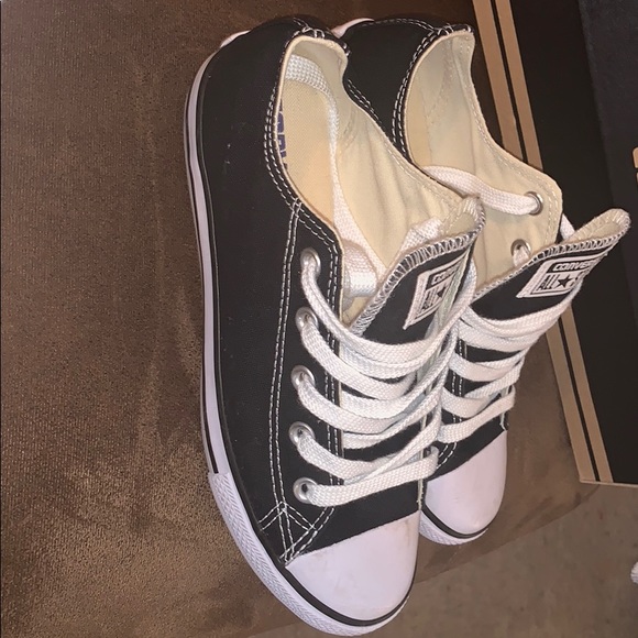 Converse - Picture 2 of 6